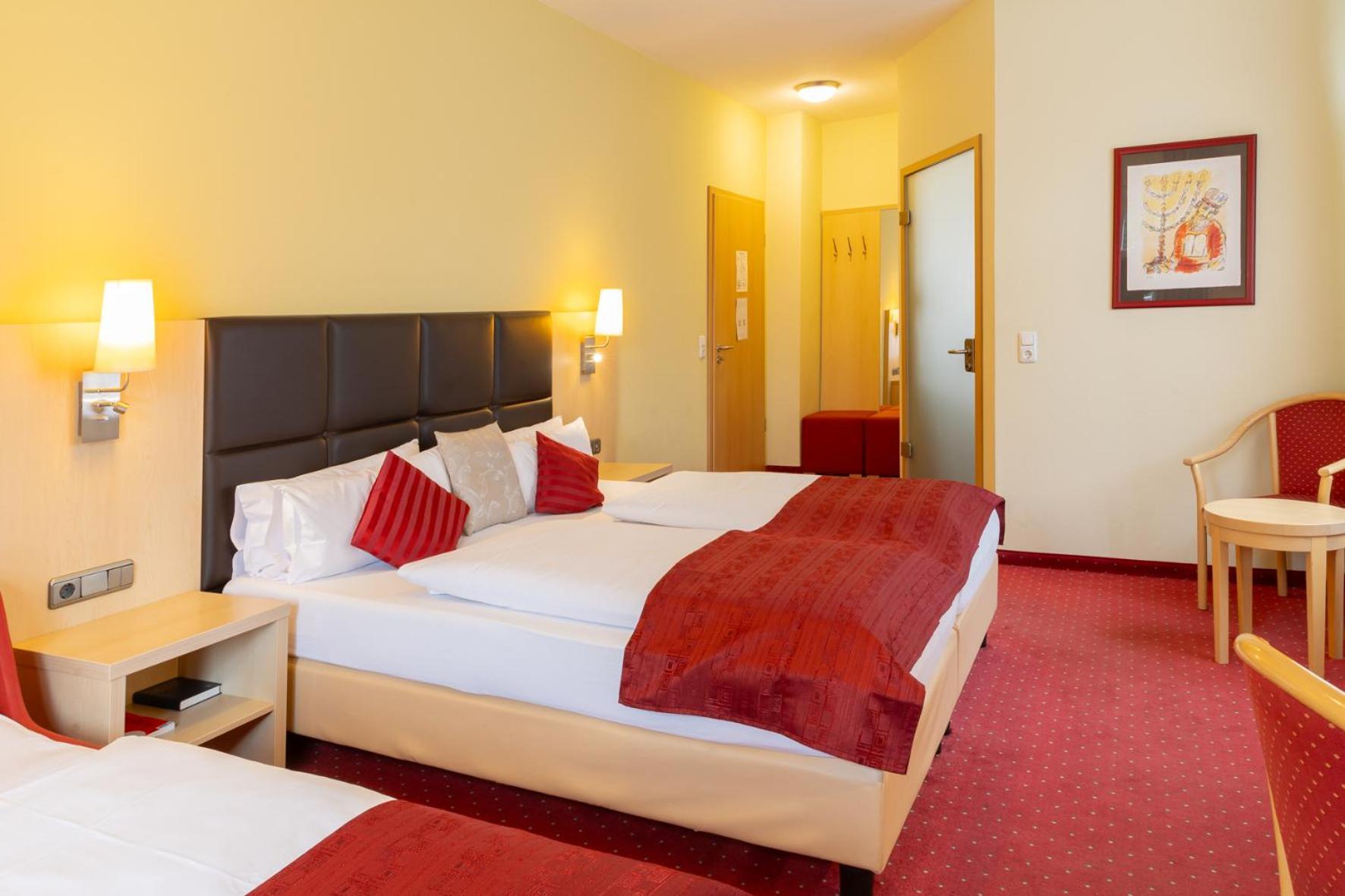 Hotel An Der Eiche Kulmbach Exterior photo